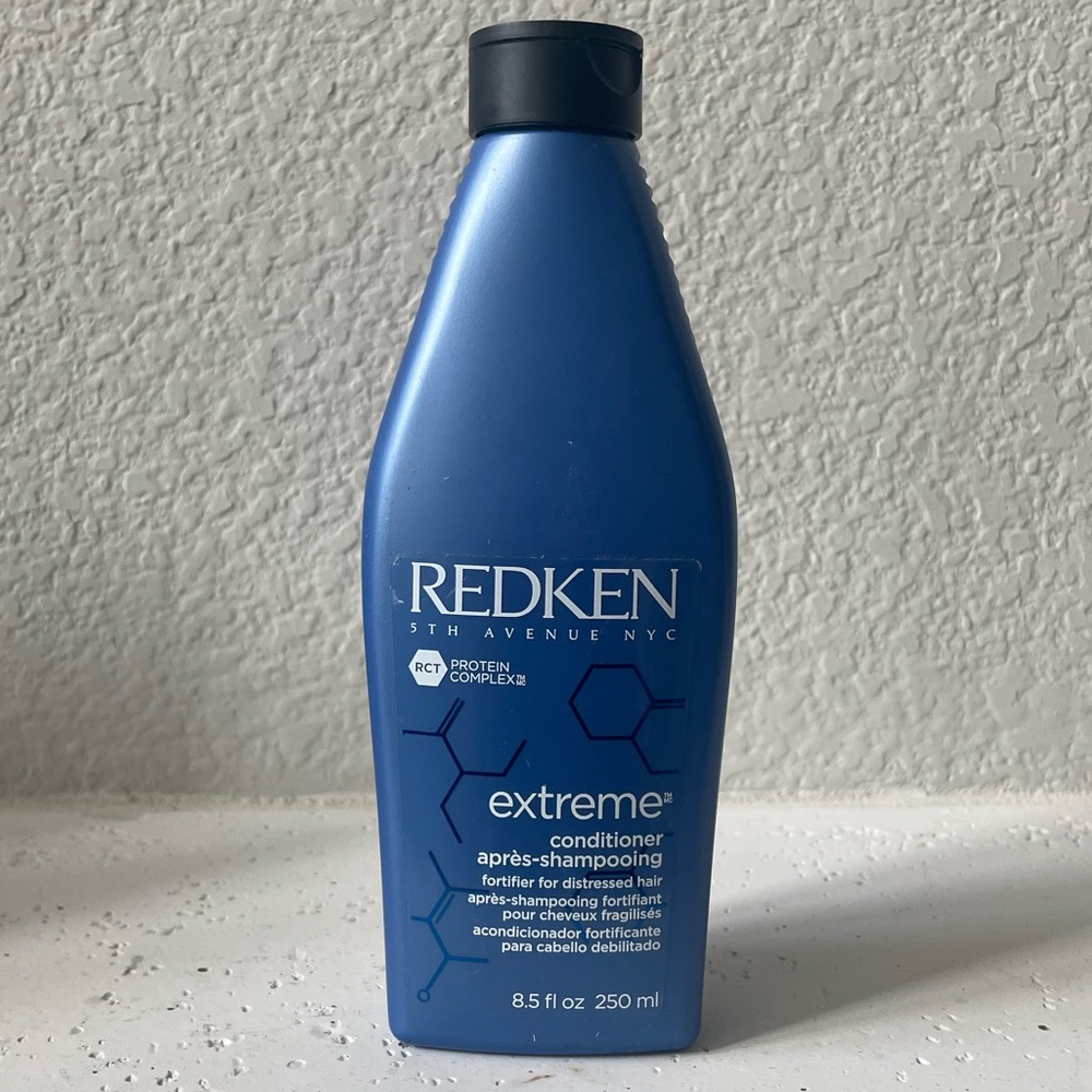 REDKEN EXTREME CONDITIONER